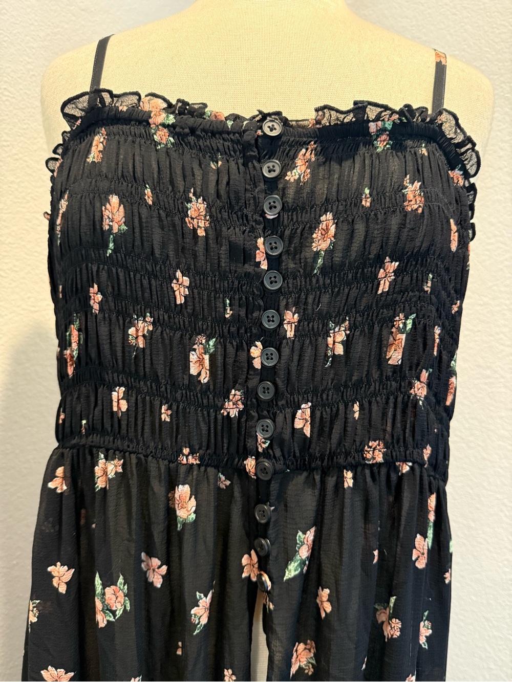 torrid Black Floral Smocked Midi Sundress - Picture 4 of 8
